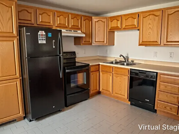 615 N Level St, Dodgeville, WI 53533