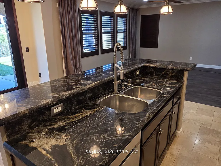 1340 Long View Dr — Photo 4