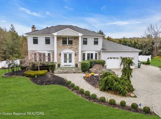 81 Walnut Hill Ln, Freehold, NJ 07728