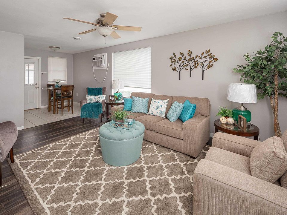 963 40th St, Moline, IL 61265 Zillow