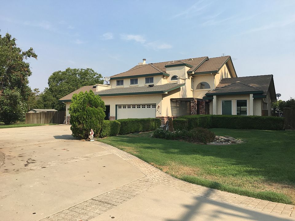 1st image of 373 Laurel Ln
