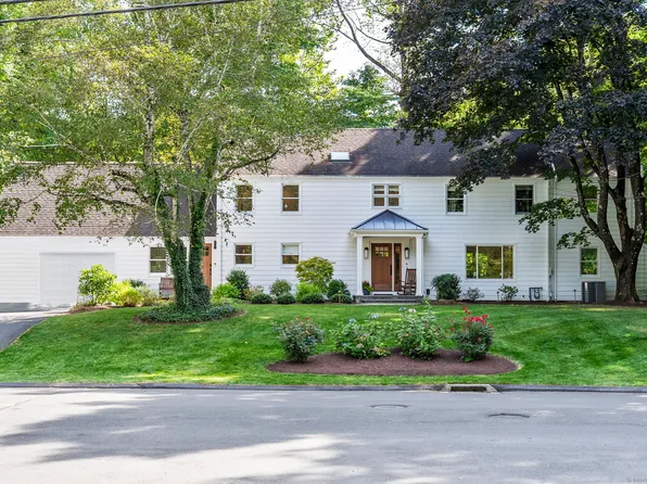 123 Westmont Street, West Hartford, CT 06117