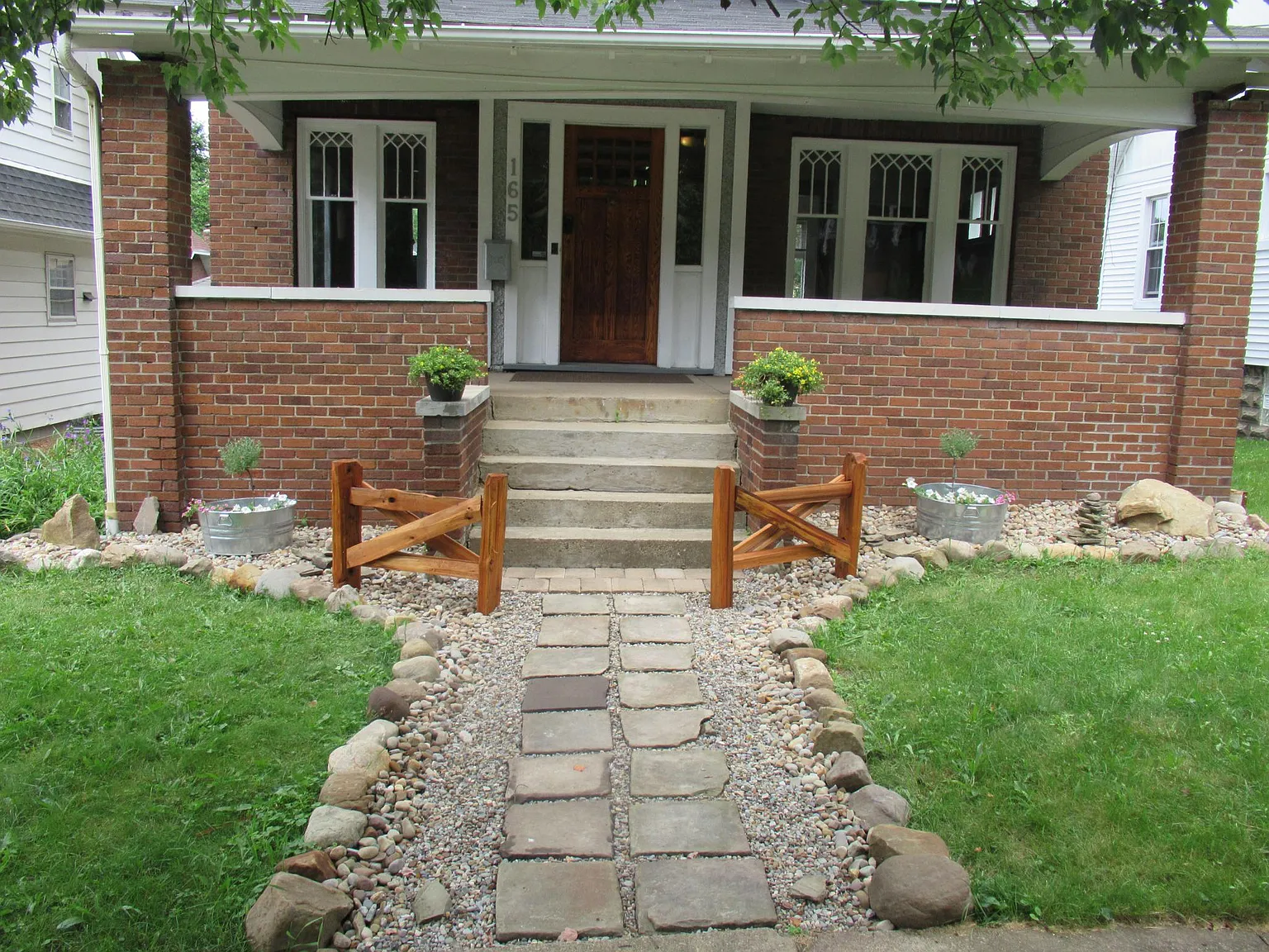 165 Marvin Ave photo 1