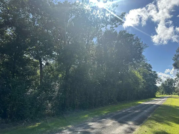 0 W Main St, Winnie, TX 77665