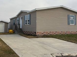 33143 Aspen Ct, New Haven, MI 48048