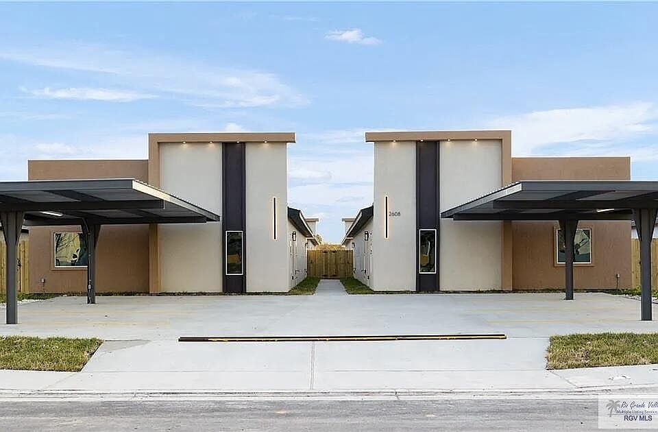 1st image of 2806 Bliss St #2