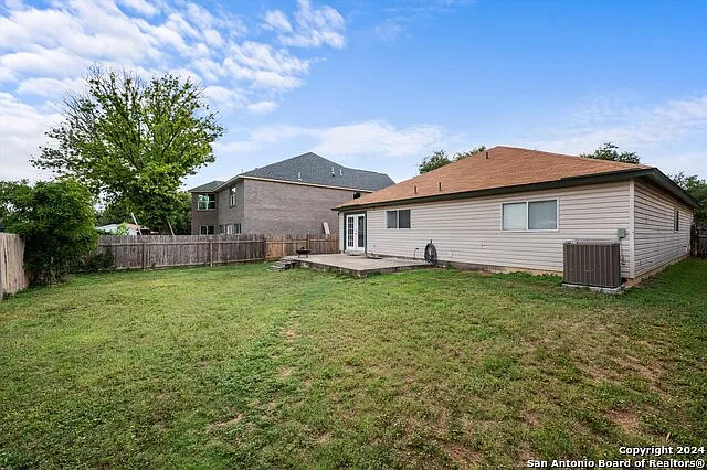 1004 Boxer Pass Dr — Photo 27