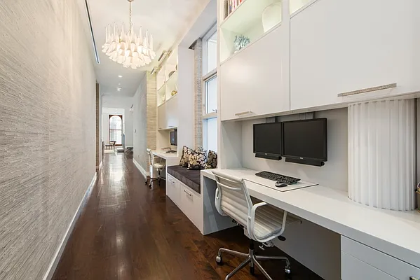 Sold by Compass | media 8