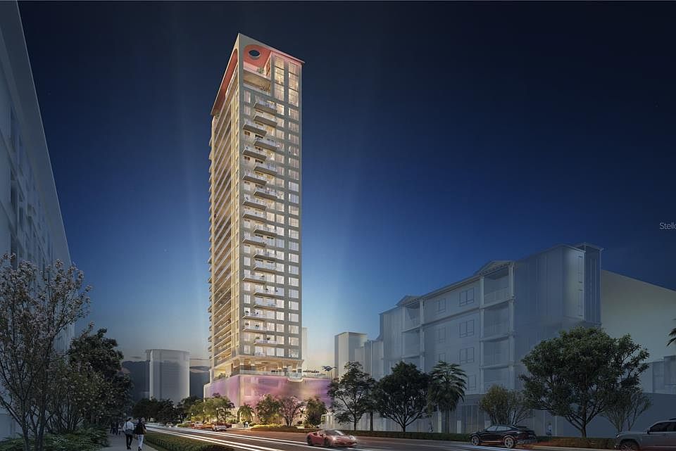 1st image of 344 4th St S #808