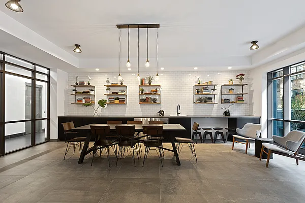 Rented by Nest Seekers International | media 22