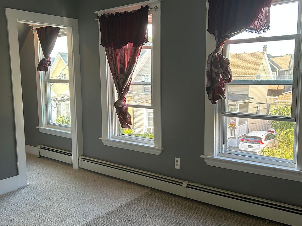 Bedroom #1