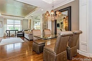 1105 Roosevelt Way — Photo 3