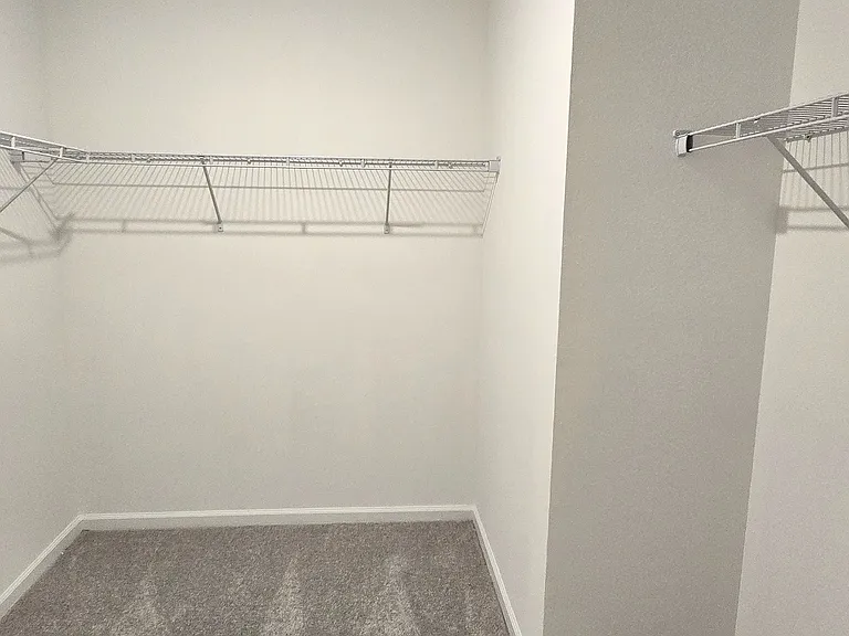 6425 Domizio Dr — Photo 11