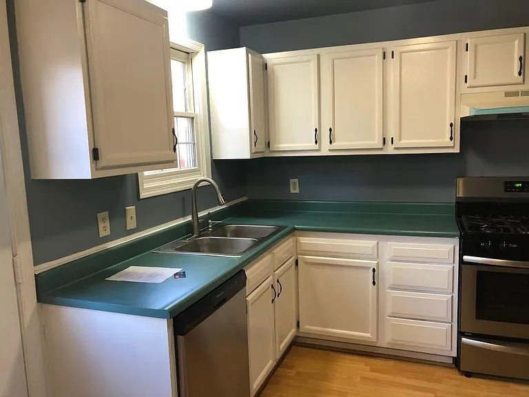 835 E King St #835 — Photo 20