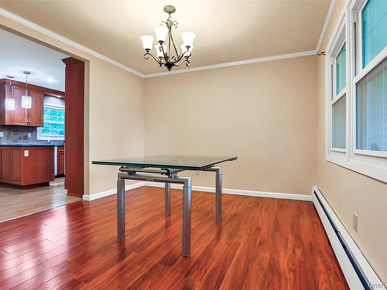 40 Seabrook Ln — Photo 4