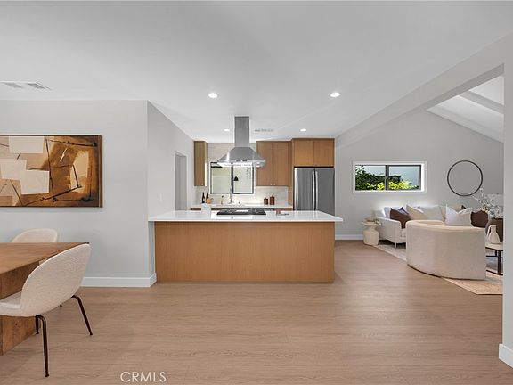 5th image of 6053 Atoll Ave
