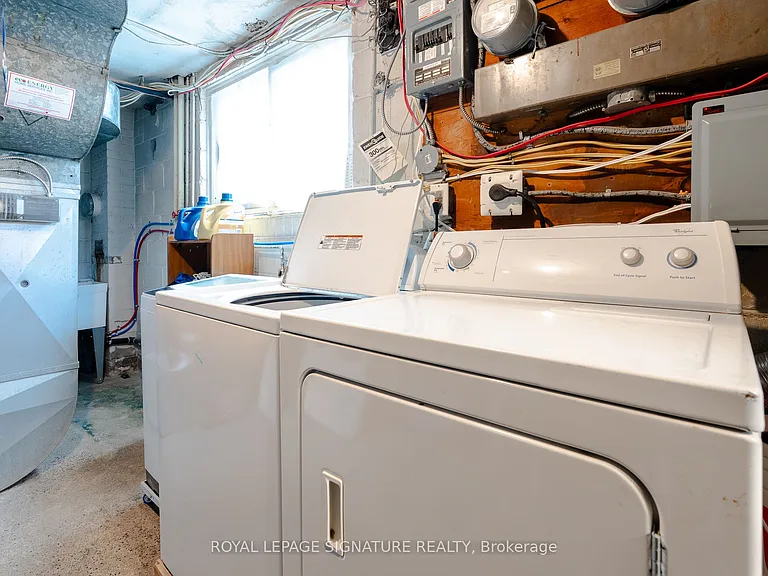 83 Caledonia Rd — Photo 17