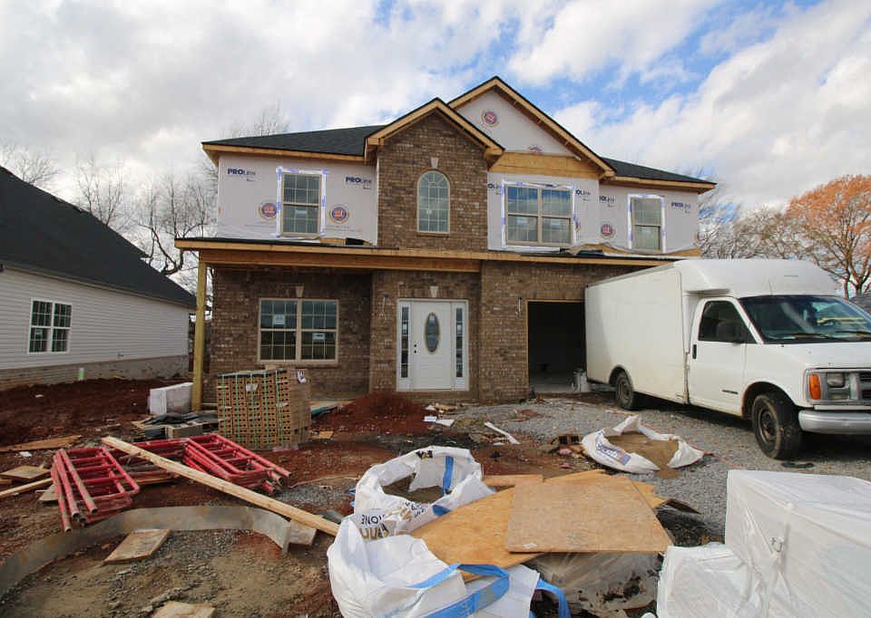 1st image of 278 Summerfield Dr