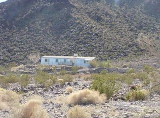 30982 Velour Rd, Newberry Springs, CA 92365