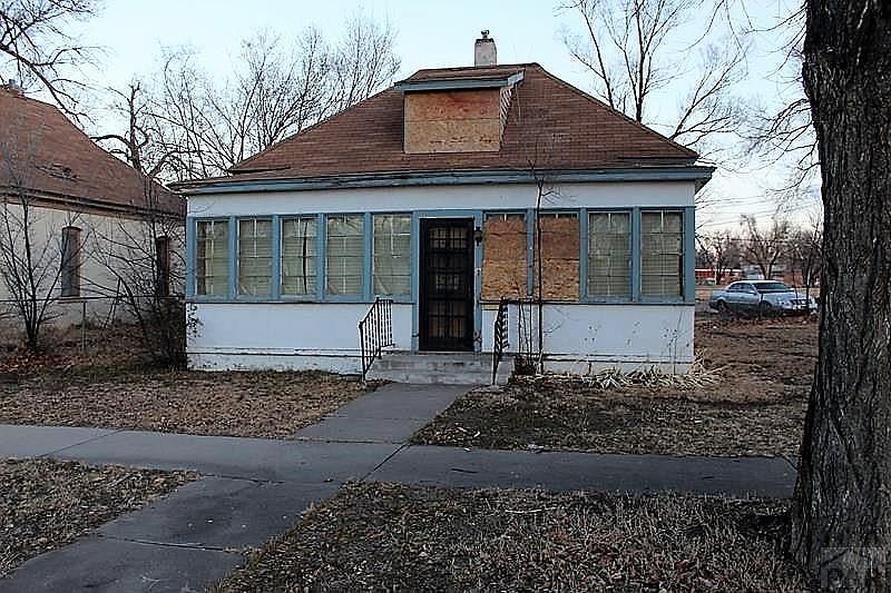 1st image of 708 S Main St