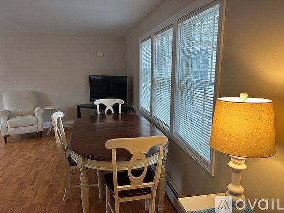 2nd image of 24 Lockwood Dr #24