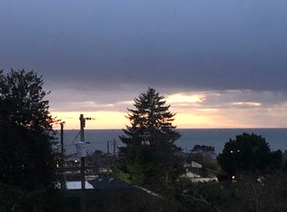 605 Mardon Ct, Brookings, OR 97415