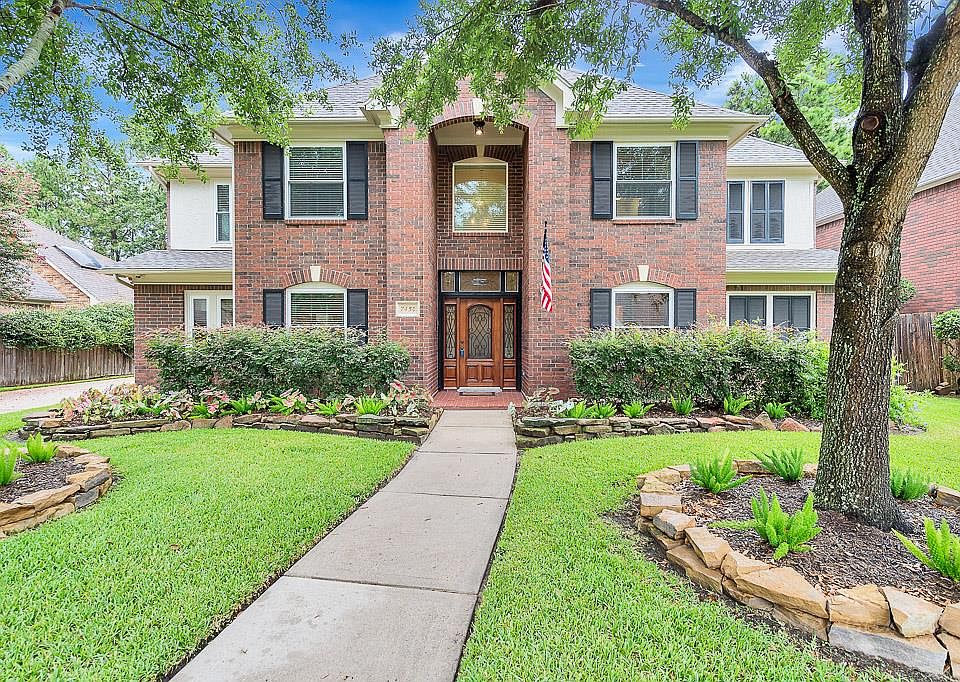 1st image of 7450 River Garden Dr