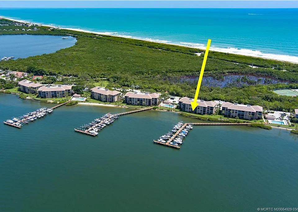 4620 NE Sandpebble Trce #104