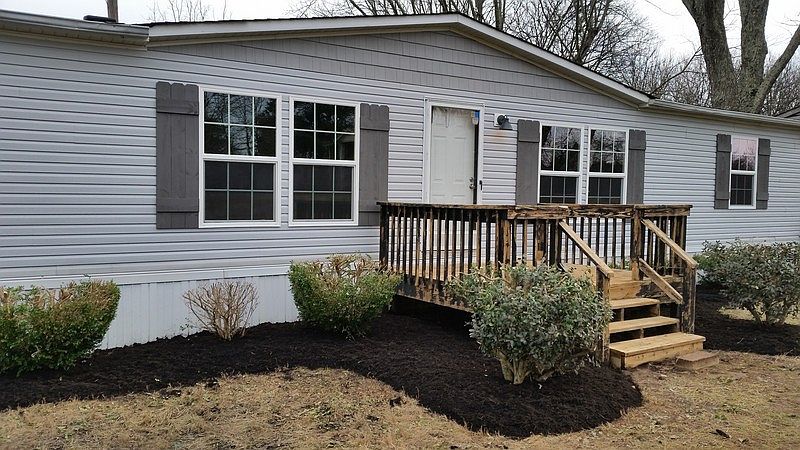 Front of Home : View of home from driveway