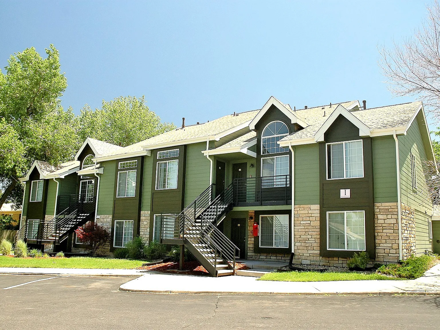 Residences at First Avenue — Photo 4