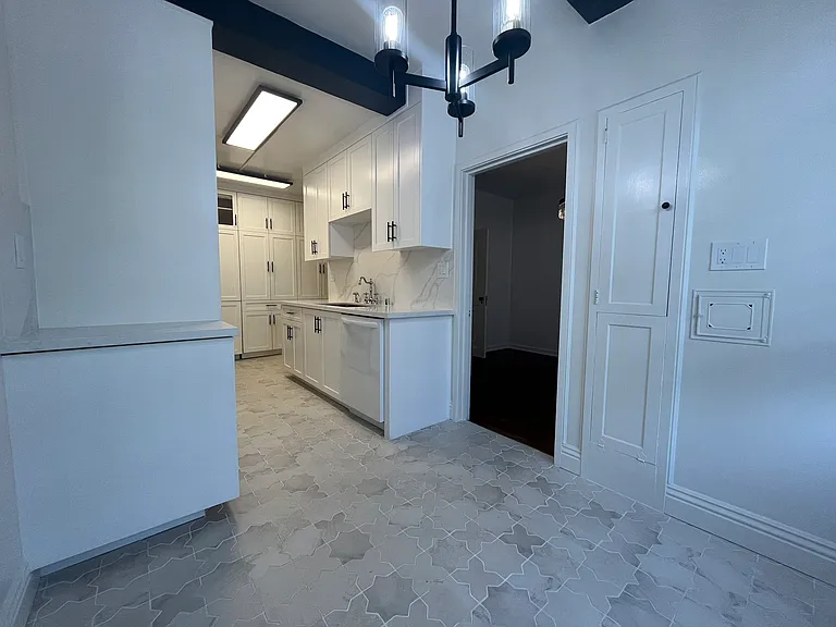 1400 N St #5 — Photo 1