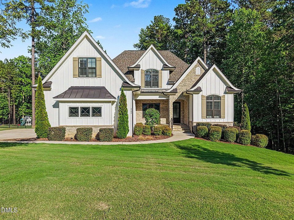 1st image of 7704 Dover Hills Dr