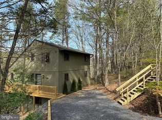 63 Fairway Dr, Basye, VA 22810