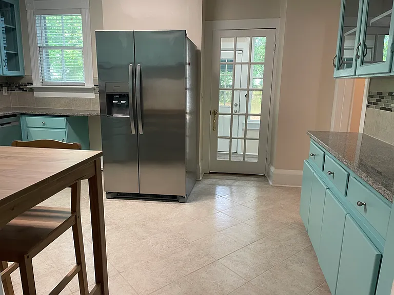 206 Linden Ave — Photo 8