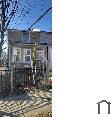 814 51st St NE — Photo 2