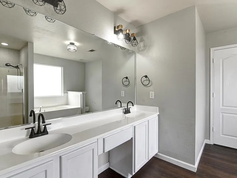 8609 Muir Dr — Photo 18