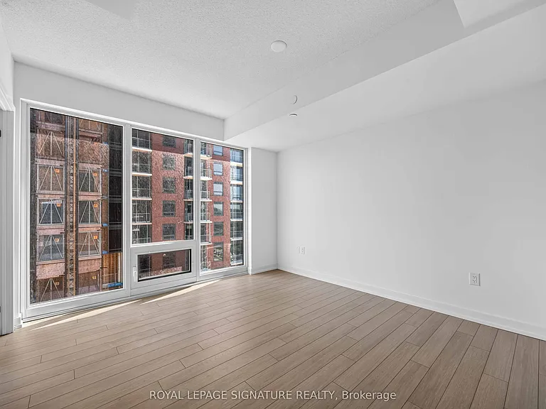 4010 Eglinton Ave W #1021 — Photo 8