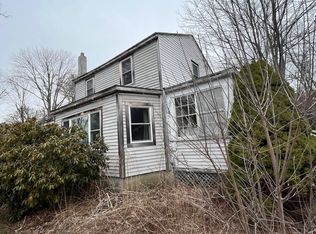 5 Foyes Ln, Kittery Point, ME 03905