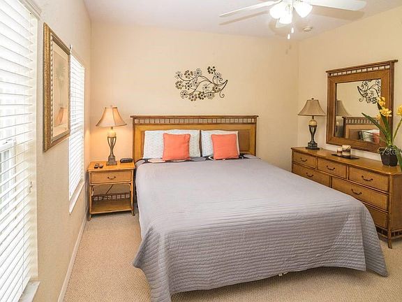 5th image of 2398 Caravelle Cir