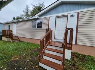 110 NW 4th St UNIT E13, Warrenton, OR 97146