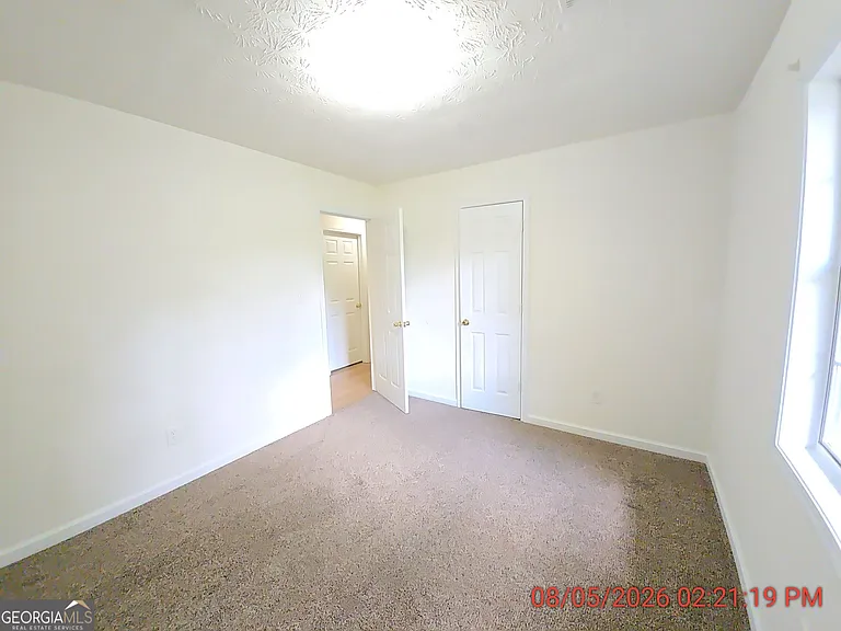 48 Phillips Dr — Photo 7