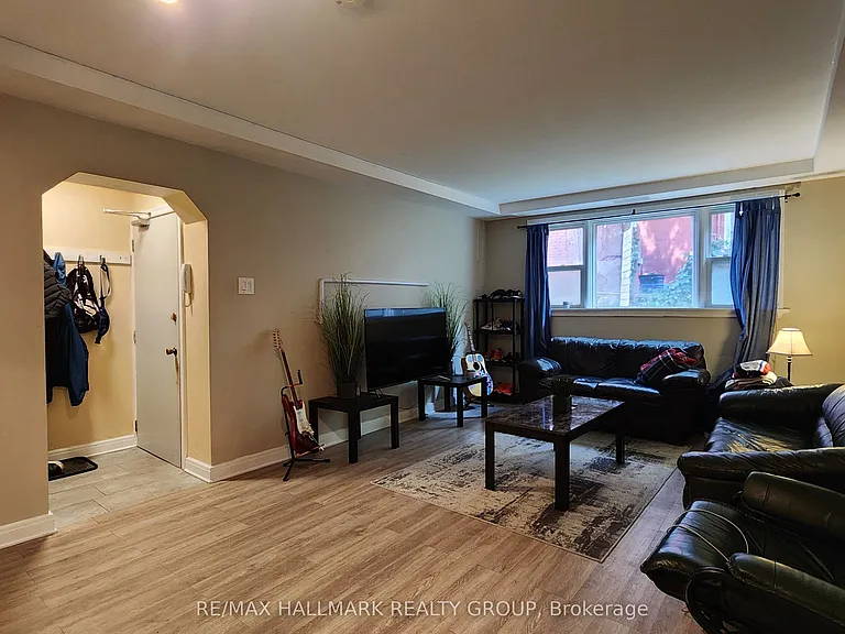 234 Frank St #1 — Photo 9