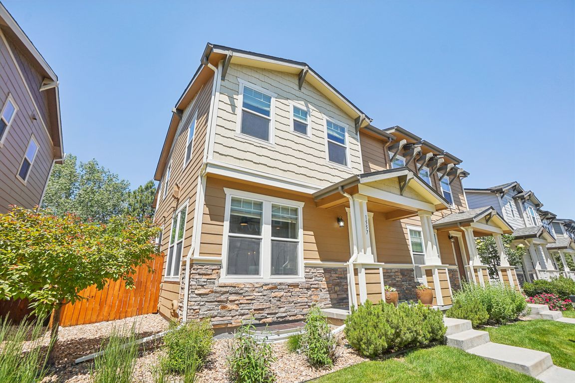 S Dallas Cir-1106-003.jpg