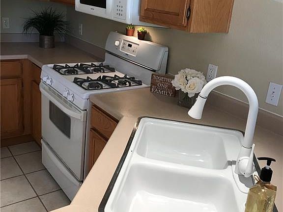 3rd image of 3400 Cabana Dr Unit 2033