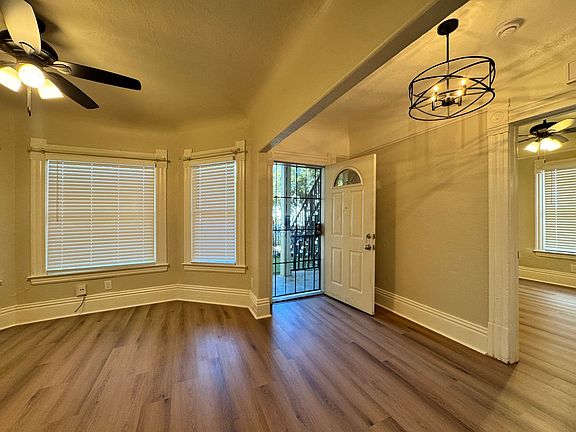3rd image of 1504 E St APT 1