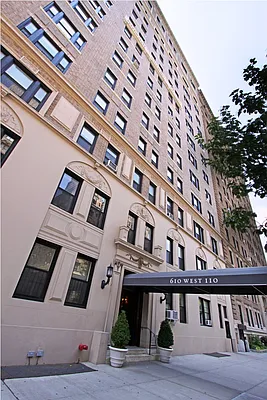 Rented by Corcoran | media 15