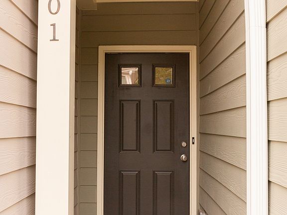 5th image of 201 Townview Dr