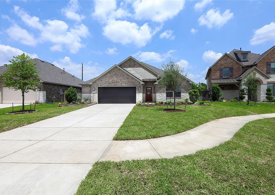 1st image of 2906 Brinson Dr
