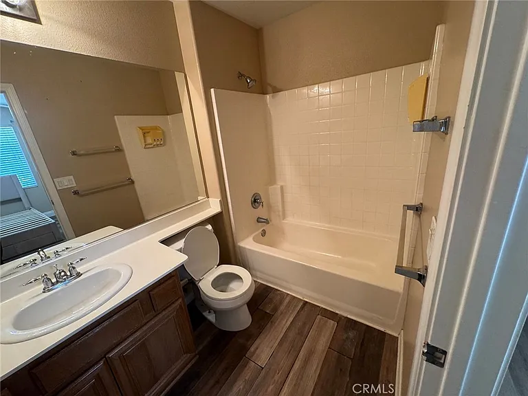32023 Cottage Glen Dr — Photo 17
