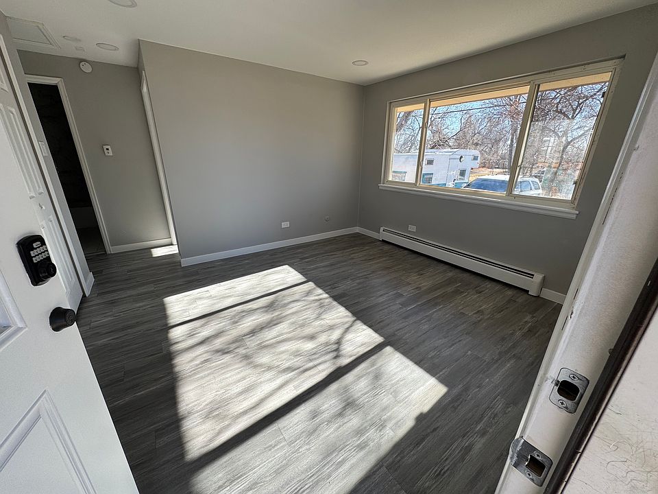 1st image of 4115 W 74th Ave APT D